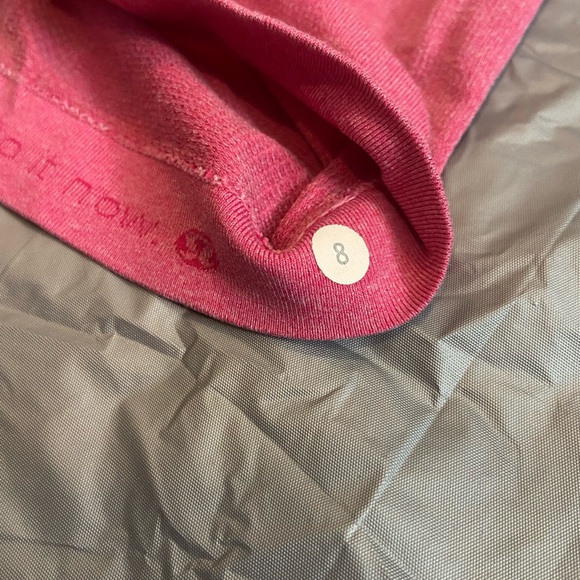 🩵Lululemon Hot Pink Tank Top (8) - Picture 4 of 6